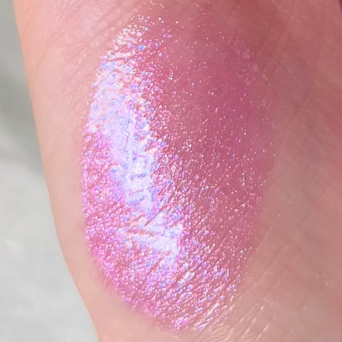 YOLELUX Cream Gloss - L'Art de Briller avec Grâce