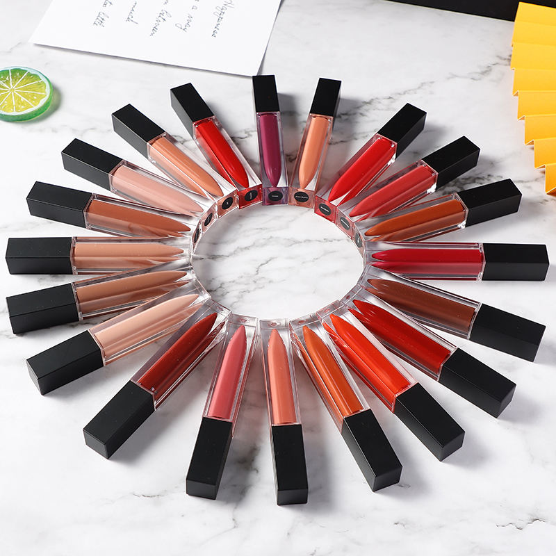 YOLELUX Lipstick - La Signature de Votre Beauté