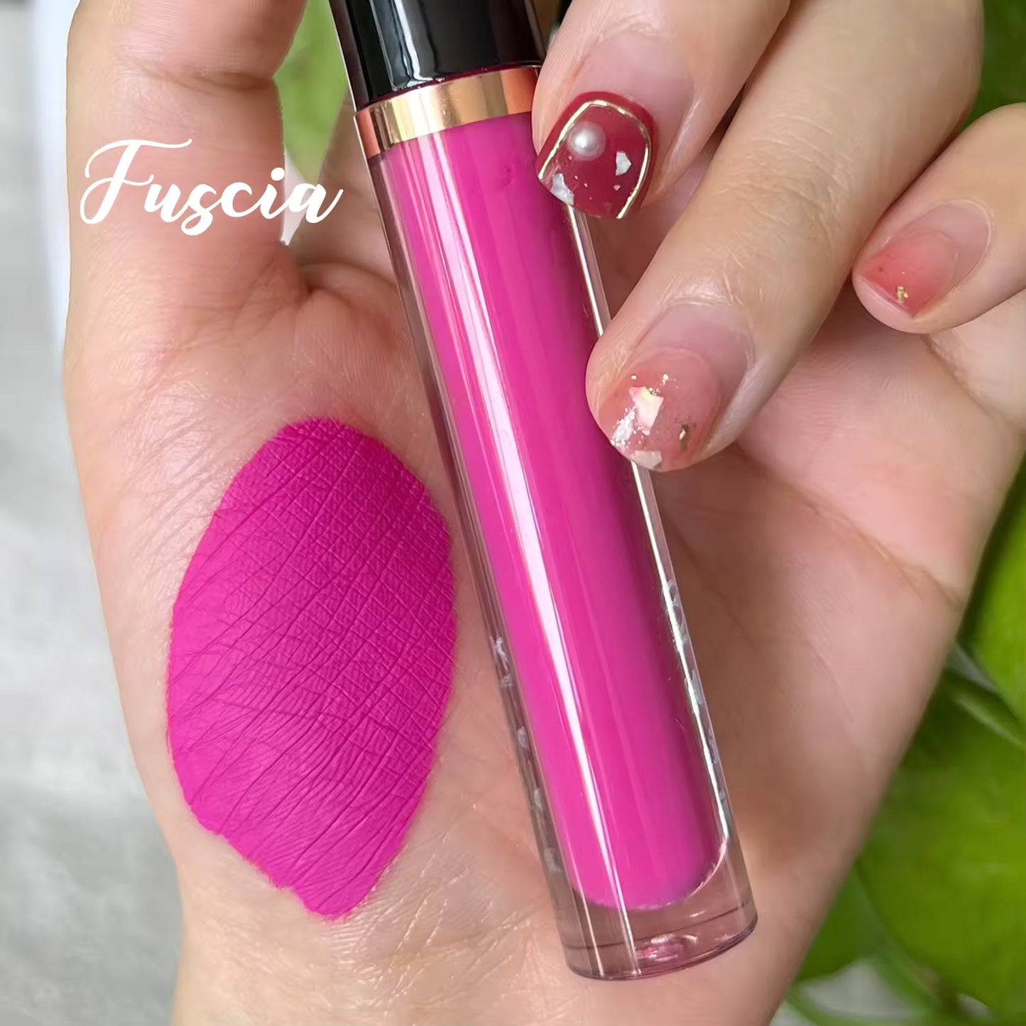 YOLELUX Lipstick - La Signature de Votre Beauté